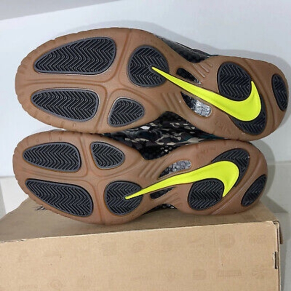 NIKE AIR FOAMPOSITE PRO PRM LE "GREEN CAMO" 587547-300 forest/black - Picture 6 of 7